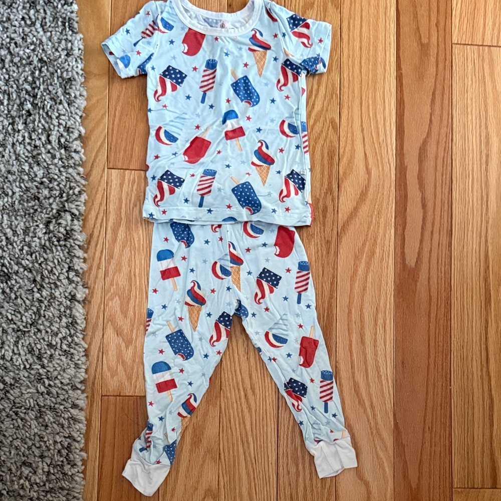 Caden Lane Patriotic Pajama Set